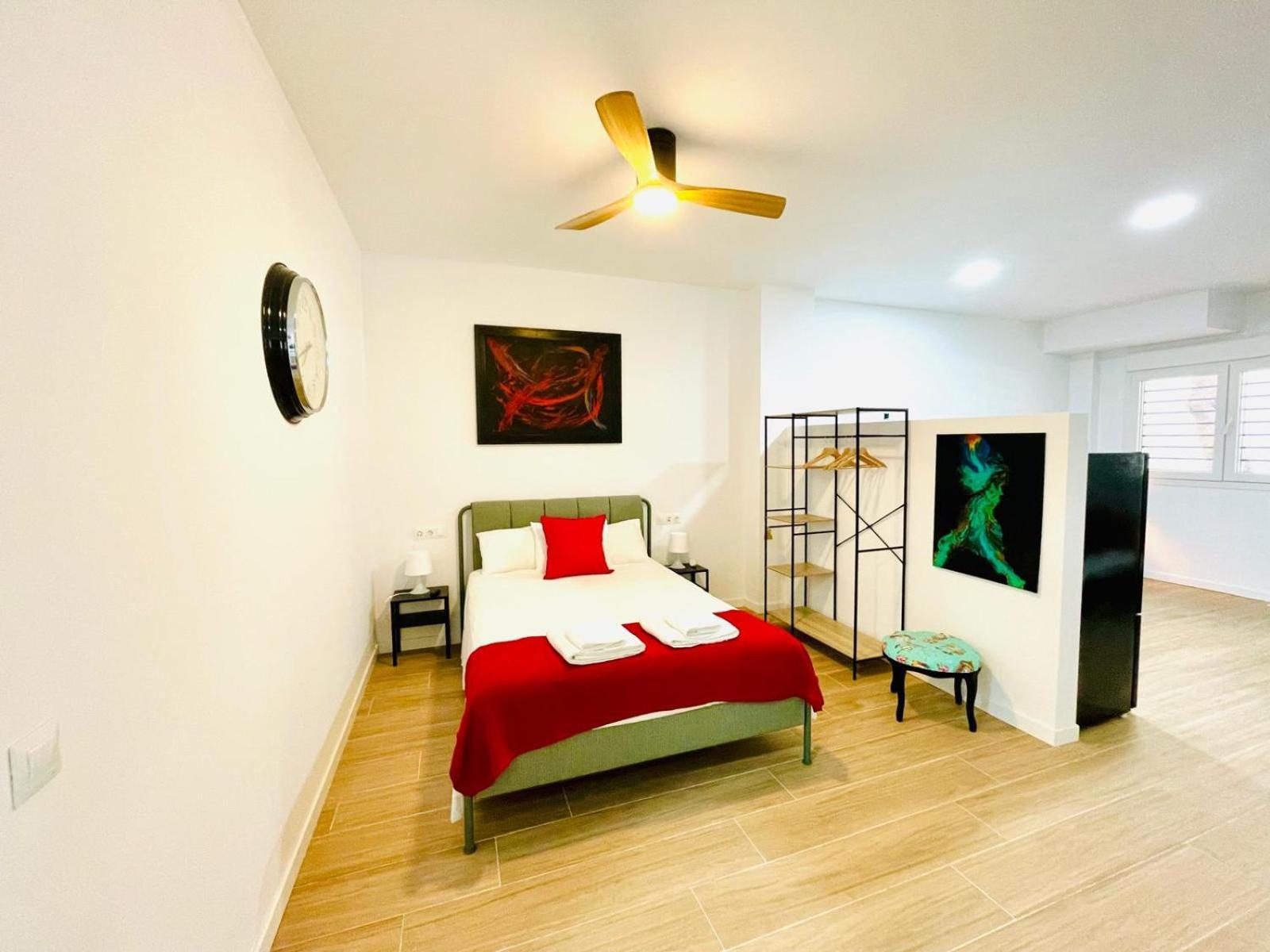 Completo Y Bello Apartamento En Málaga Eksteriør bilde